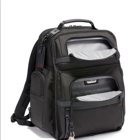 TUMI backpack - Picture 4 of 6